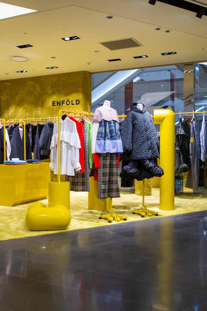 221007_ENFOLD_2.jpg